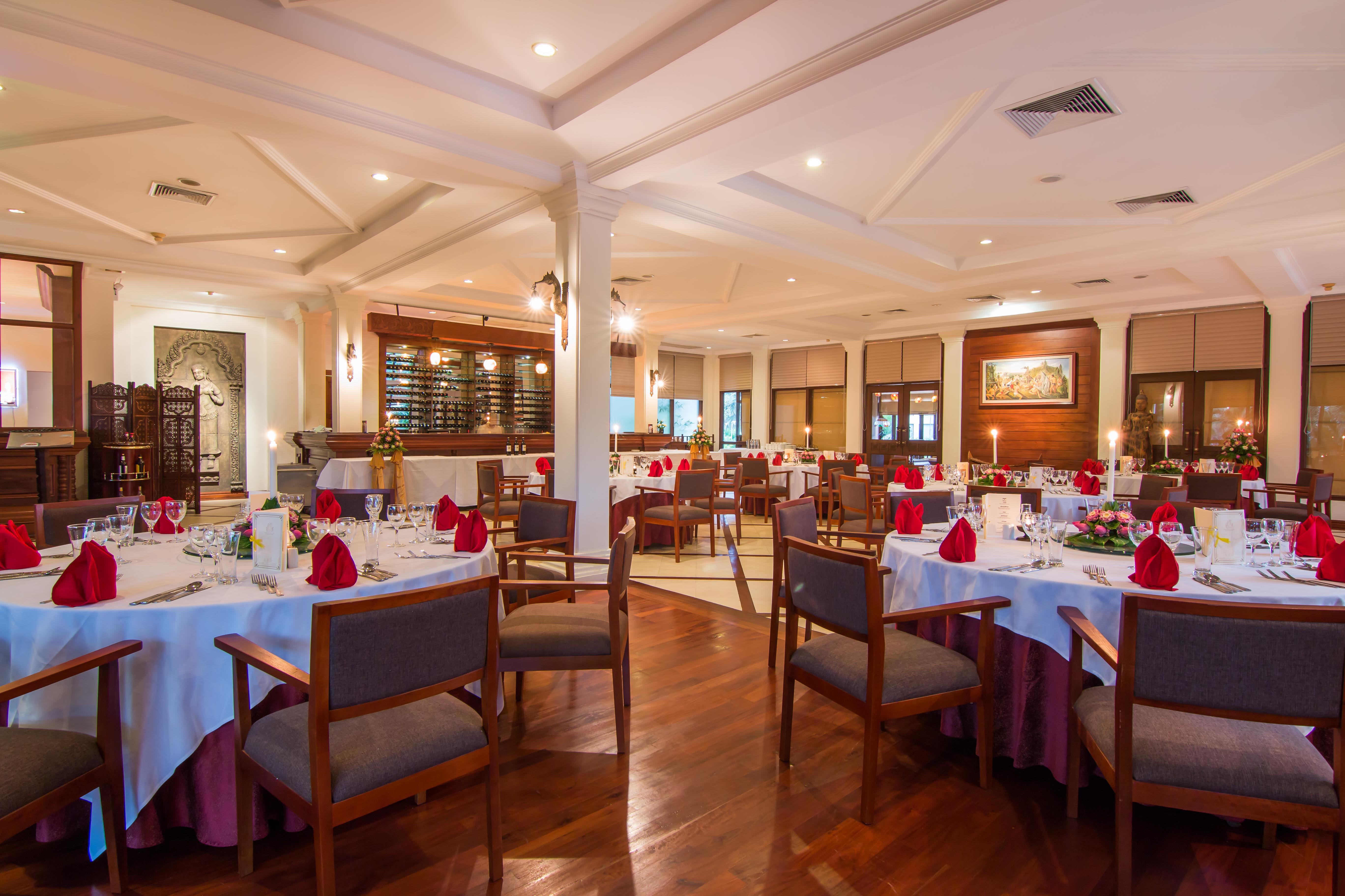 Angkor Palace Resort & Spa Siem Reap Esterno foto